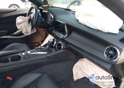 2021 Chevrolet Camaro Rwd 1Ss z USA, uszkodzony, nr VIN 1G1FF1R76M0143063